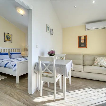 בית נופש Silvana By Interhome