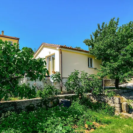 Silvana By Interhome Casa vacanze